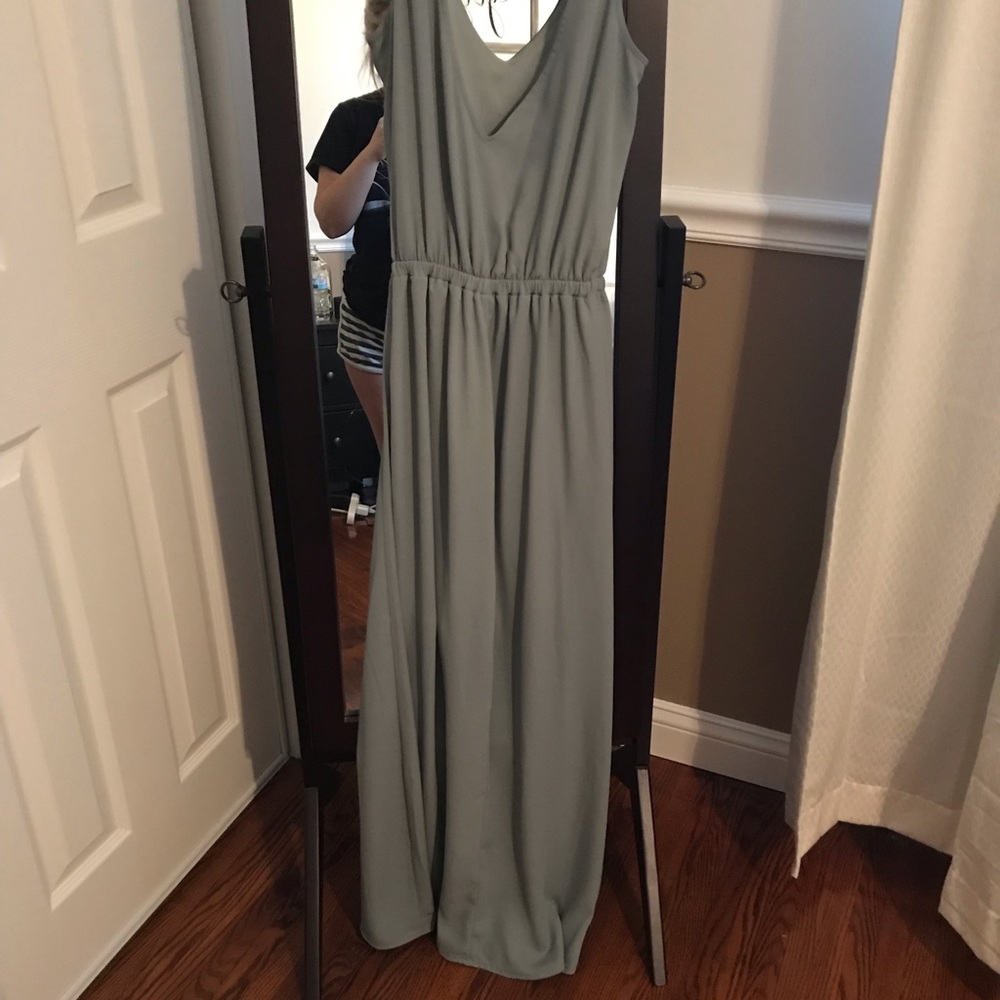Show me your mumu sage green.
